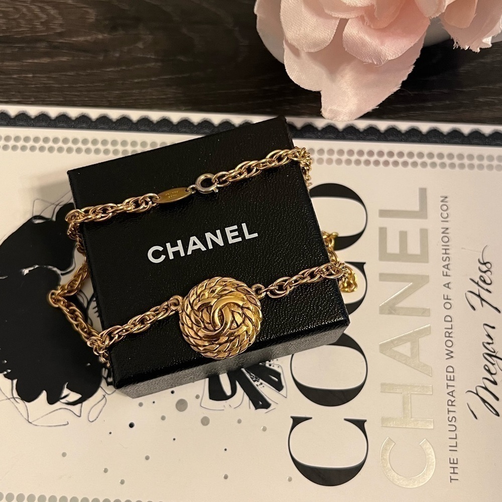 Chanel 24K Gold Plated Choker Necklace Coco Mark CC Gold Plated Vintage w Box
